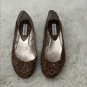Steve Madden Brown Leopard Flats